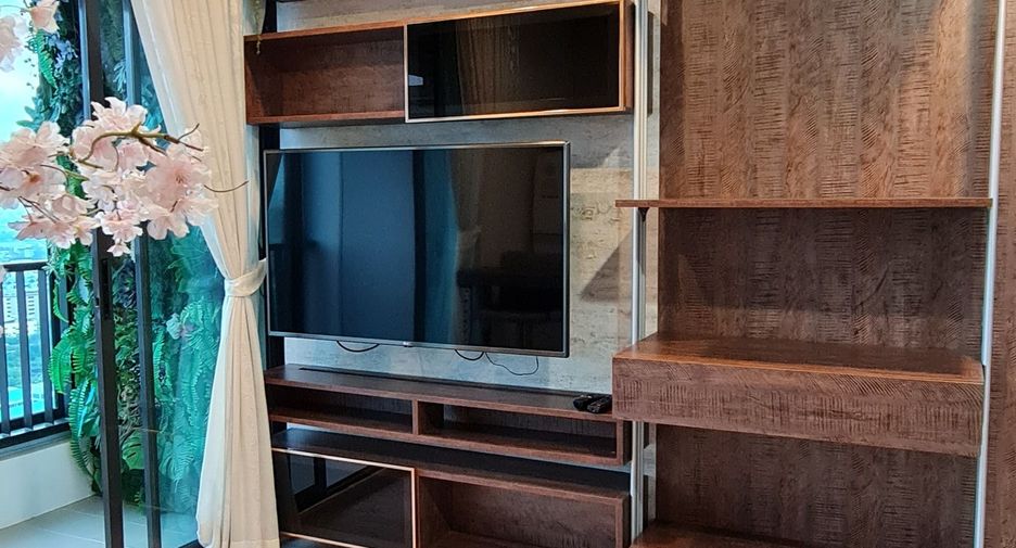 For rent 1 bed condo in Thon Buri, Bangkok