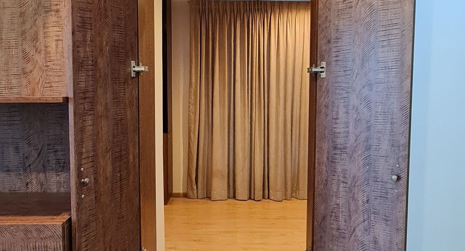 For rent 1 bed condo in Thon Buri, Bangkok