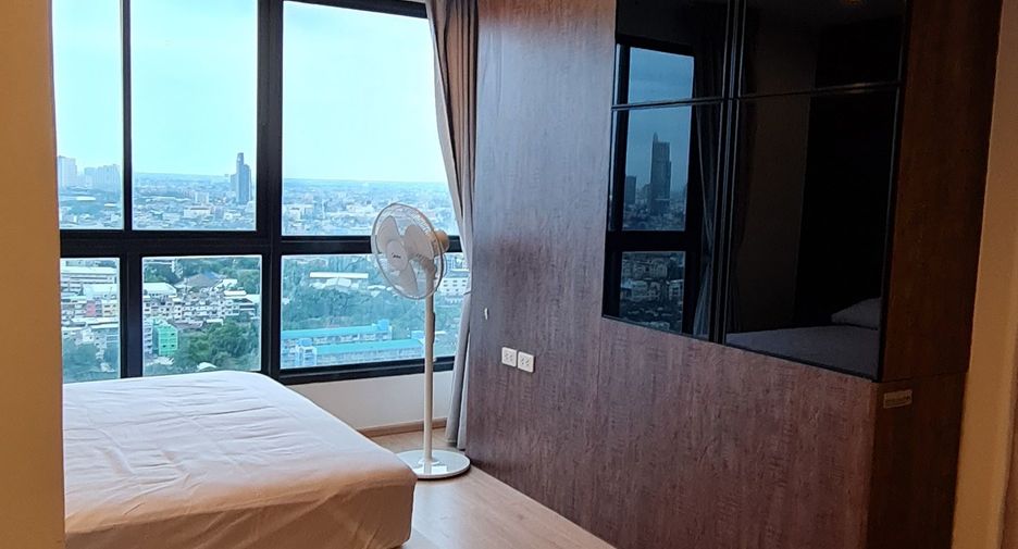For rent 1 bed condo in Thon Buri, Bangkok