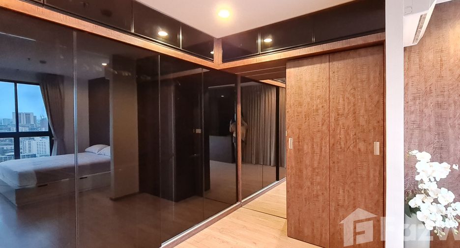 For rent 1 bed condo in Thon Buri, Bangkok