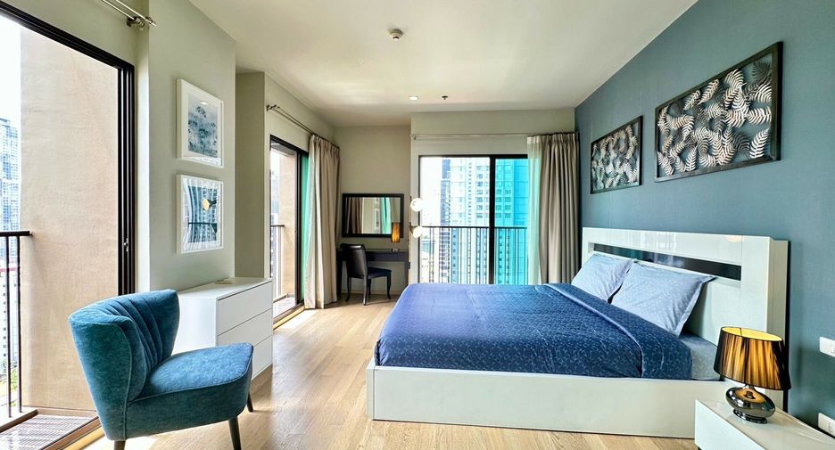 Condo en alquiler de 1 habitaciones en Khlong Toei, Bangkok