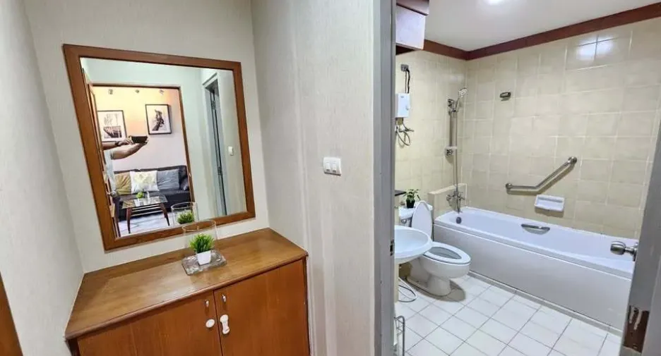 À louer 1 chambre condo à Khlong Toei, Bangkok