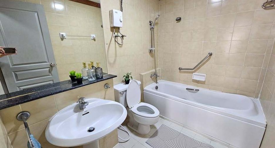 À louer 1 chambre condo à Khlong Toei, Bangkok