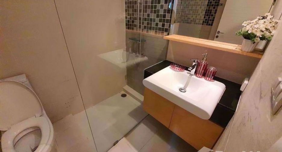 For rent 2 bedrooms condo in Sathon, Bangkok