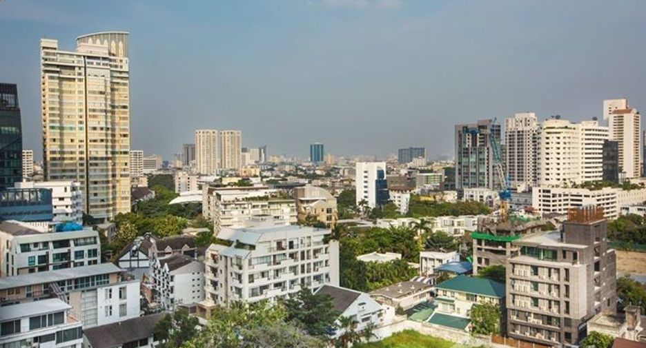 For rent 1 bed condo in Watthana, Bangkok