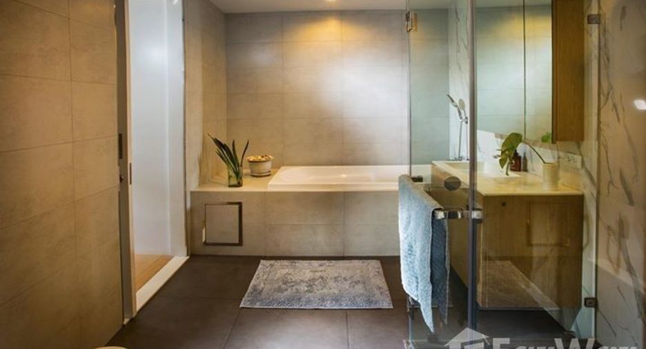 For rent 1 bed condo in Watthana, Bangkok