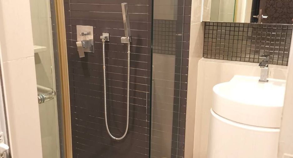 Wohnung zur Miete mit 1 Zimmer in Sathon, Bangkok