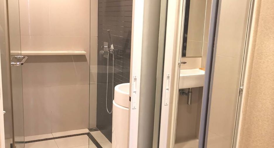 Wohnung zur Miete mit 1 Zimmer in Sathon, Bangkok