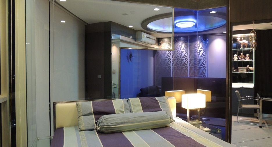 Condo en alquiler de 1 habitaciones en Khlong Toei, Bangkok