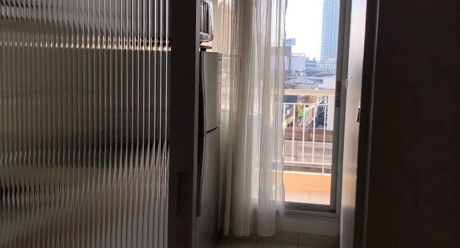 Wohnung zur Miete mit 2 Zimmer in Khlong Toei, Bangkok