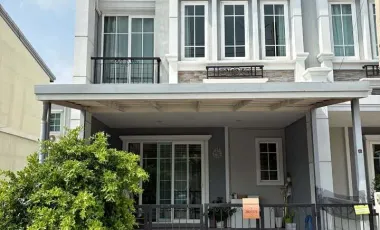 For rent 4 bedrooms townhouse in Prawet, Bangkok