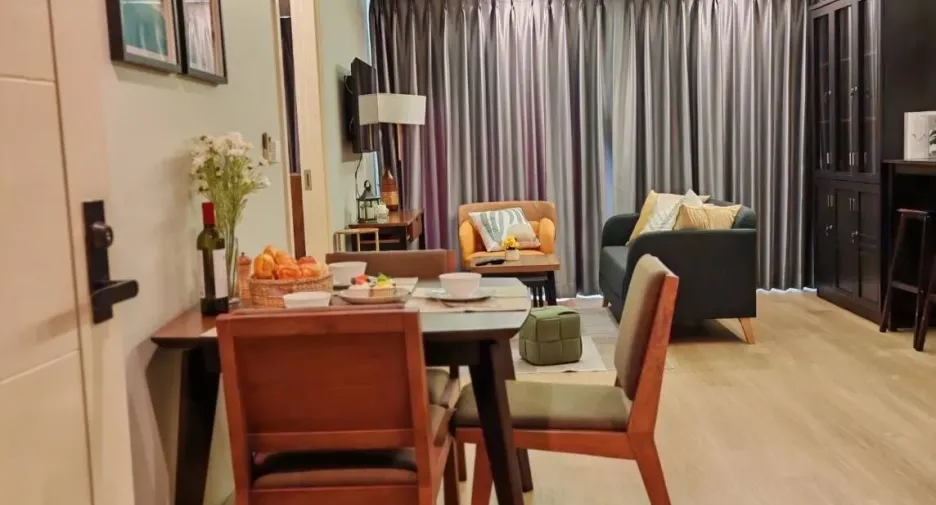 For rent 1 bed condo in Pathum Wan, Bangkok