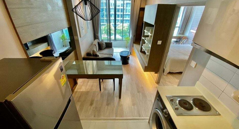 For rent 1 bed condo in Phra Khanong, Bangkok