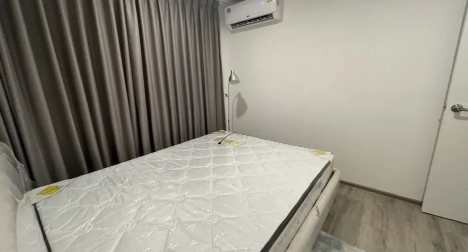 For rent 2 bedrooms condo in Chom Thong, Bangkok
