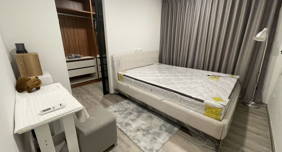 For rent 2 bedrooms condo in Chom Thong, Bangkok