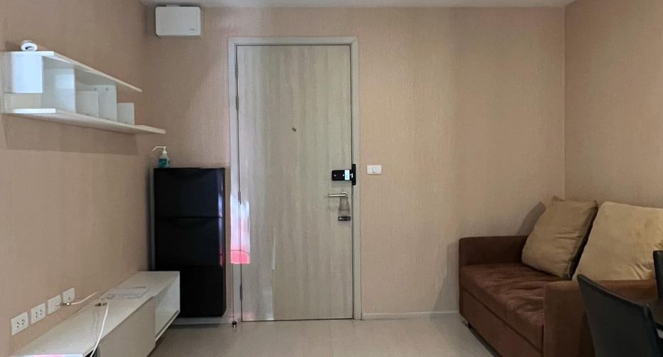 Wohnung zur Miete mit 1 Zimmer in Yan Nawa, Bangkok