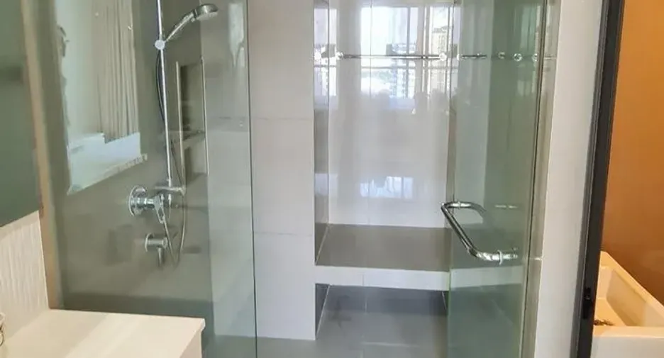 Wohnung zur Miete mit 1 Zimmer in Khlong Toei, Bangkok