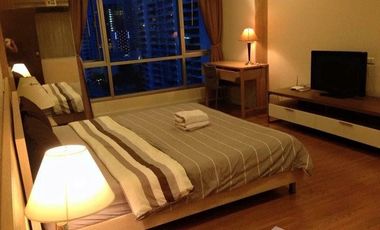 Condo en alquiler de 1 habitaciones en Khlong Toei, Bangkok
