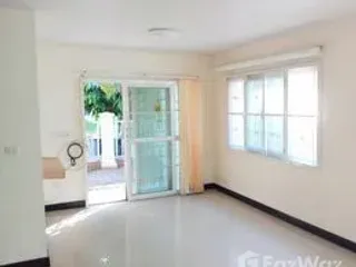 For rent 3 bedrooms house in Don Mueang, Bangkok