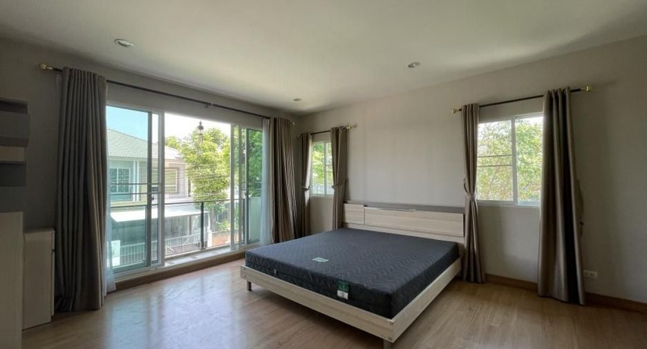 For rent 4 bedrooms house in Suan Luang, Bangkok