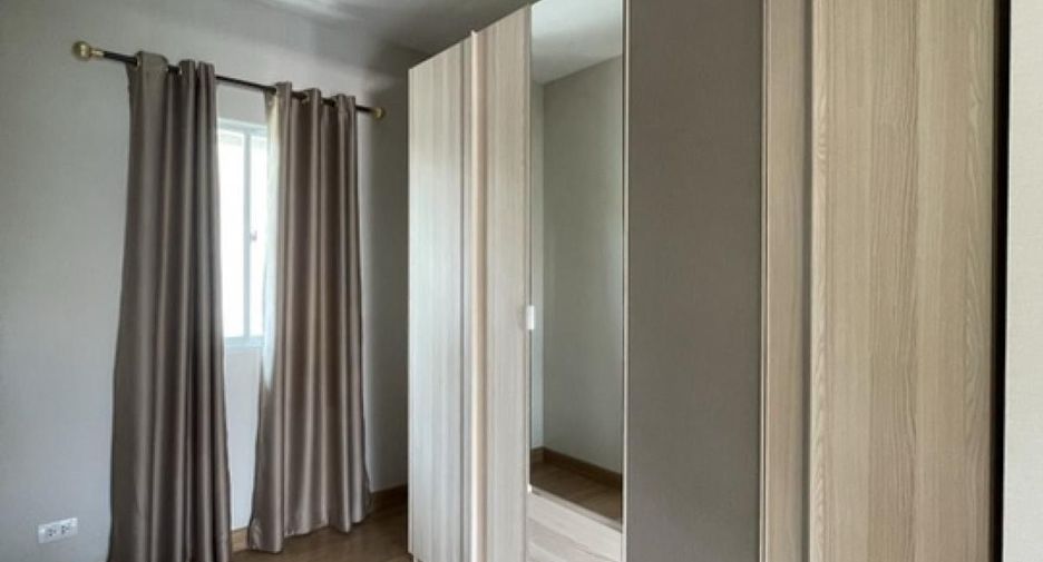 For rent 4 bedrooms house in Suan Luang, Bangkok