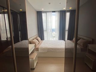 Wohnung zur Miete mit 1 Zimmer in Huai Khwang, Bangkok