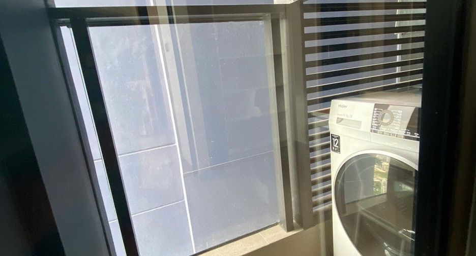 For rent 1 Beds condo in Huai Khwang, Bangkok