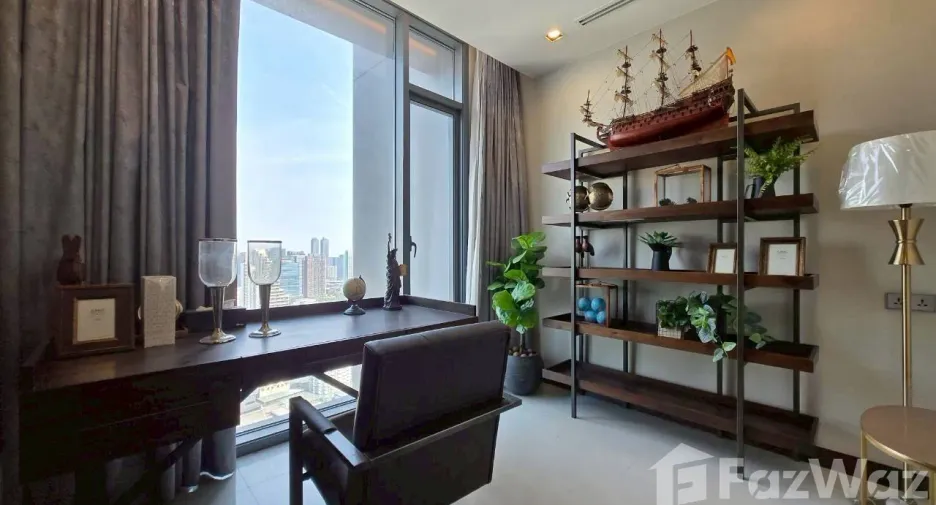 Wohnung zur Miete mit 4 Zimmer in Khlong Toei, Bangkok