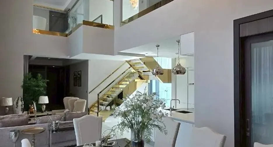 Wohnung zur Miete mit 4 Zimmer in Khlong Toei, Bangkok