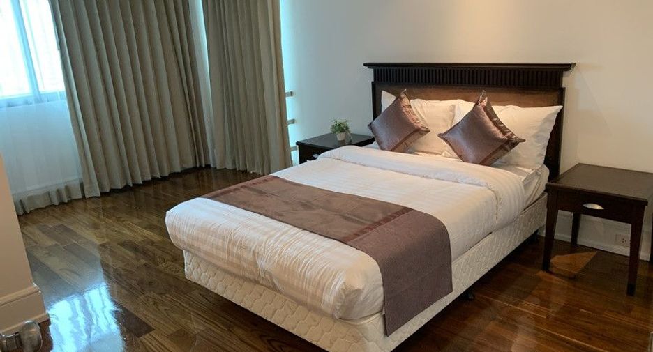 À louer 3 chambres condo à Watthana, Bangkok