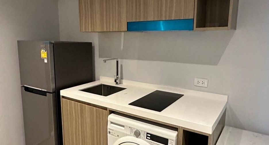 For rent 2 bedrooms condo in Chom Thong, Bangkok