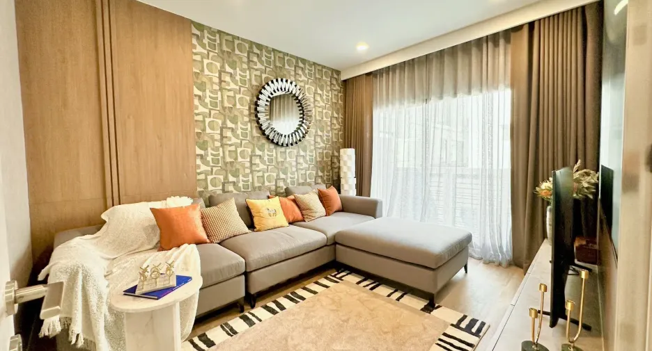 Casa en alquiler de 4 habitaciones en Bang Kapi, Bangkok