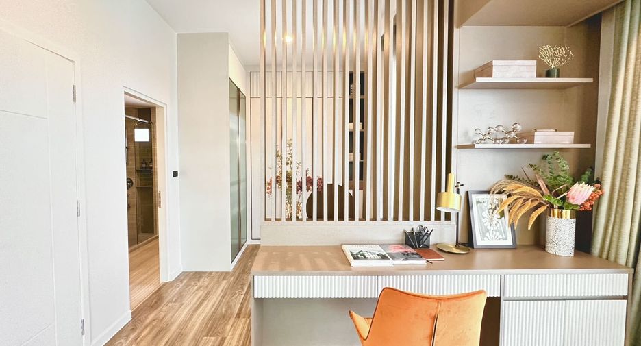 Casa en alquiler de 4 habitaciones en Bang Kapi, Bangkok
