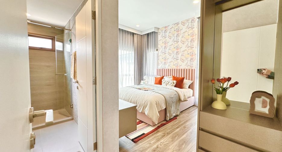 Casa en alquiler de 4 habitaciones en Bang Kapi, Bangkok