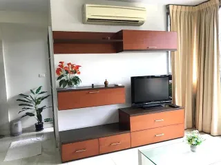 For rent studio condo in Yan Nawa, Bangkok
