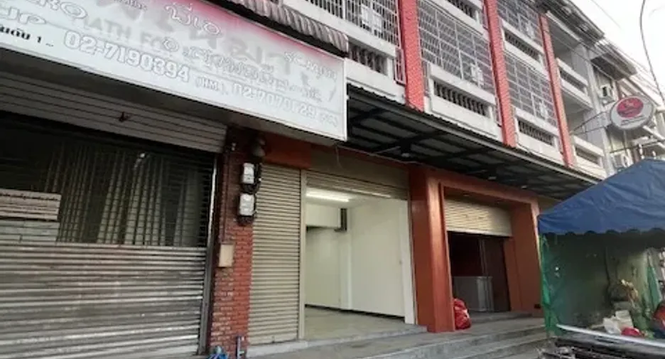 For rent retail Space in Bang Kapi, Bangkok