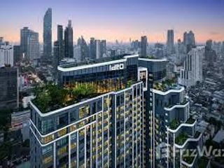 À louer 2 chambres condo à Bang Rak, Bangkok