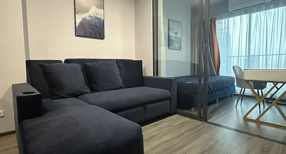 For rent 2 bedrooms condo in Bang Rak, Bangkok