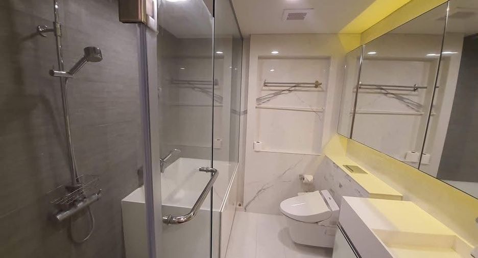 Wohnung zur Miete mit 2 Zimmer in Watthana, Bangkok
