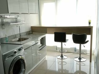 For rent 1 bed condo in Huai Khwang, Bangkok