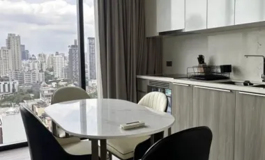 À louer 2 chambres condo à Khlong Toei, Bangkok