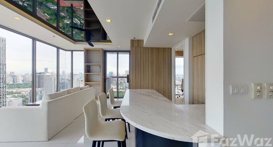 For rent 2 bedrooms condo in Sathon, Bangkok