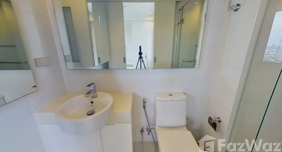For rent 2 bedrooms condo in Sathon, Bangkok
