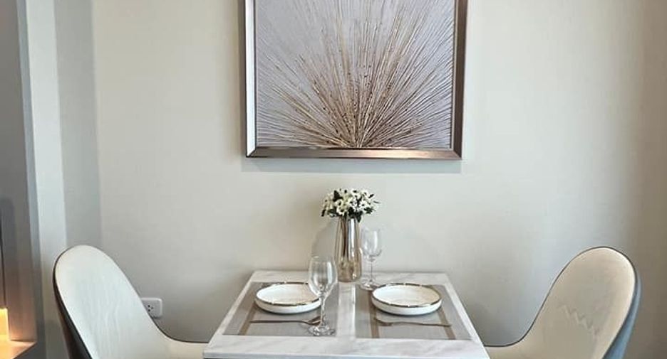 For rent 1 bed condo in Bang Rak, Bangkok