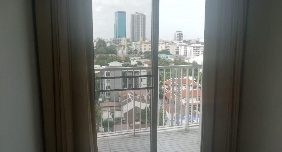 Condo en alquiler de 2 habitaciones en Watthana, Bangkok