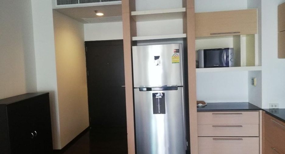 Condo en alquiler de 2 habitaciones en Watthana, Bangkok