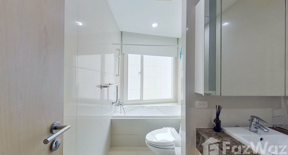 For rent 2 ベッドルーム condo in Khlong Toei, Bangkok