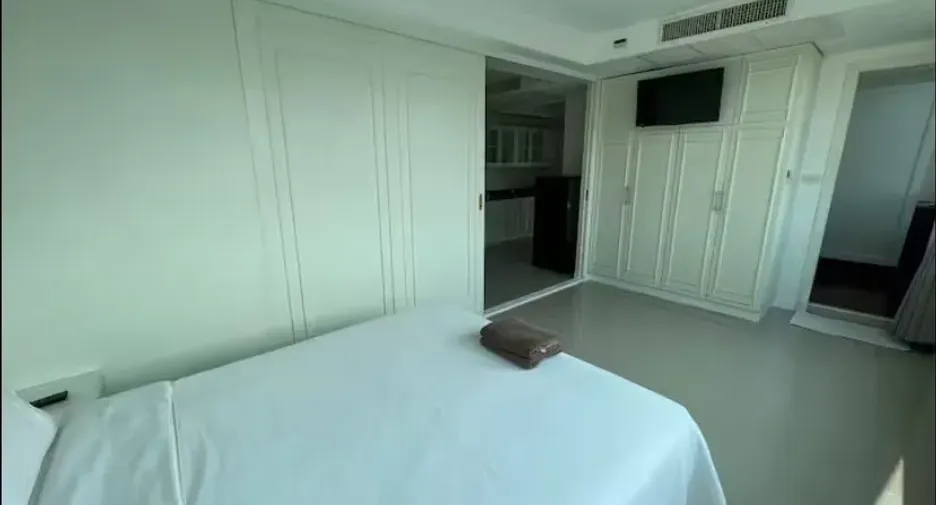 À louer 2 chambres condo à Khlong Toei, Bangkok