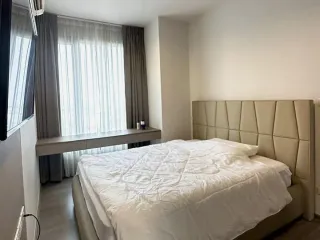 Condo en alquiler de 1 habitaciones en Khlong San, Bangkok