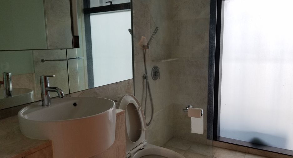 For rent 2 bedrooms condo in Sathon, Bangkok